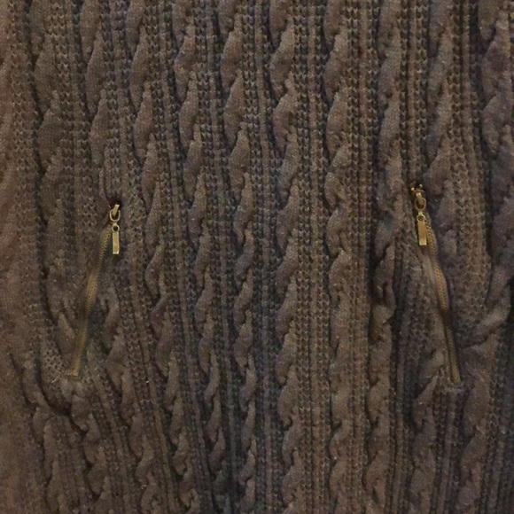 Knit Sleeveless Dress ❄️ - Picture 3 of 3